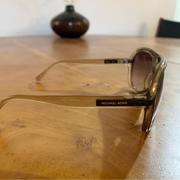 Micheal Kors Salvador Aviator Sunglasses - Picture 7 of 10